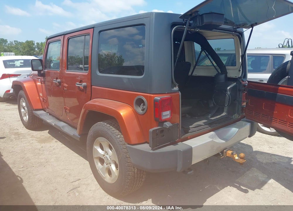 2014 JEEP WRANGLER UNLIMITED SAHARA VIN: 1C4BJWEG6EL253151