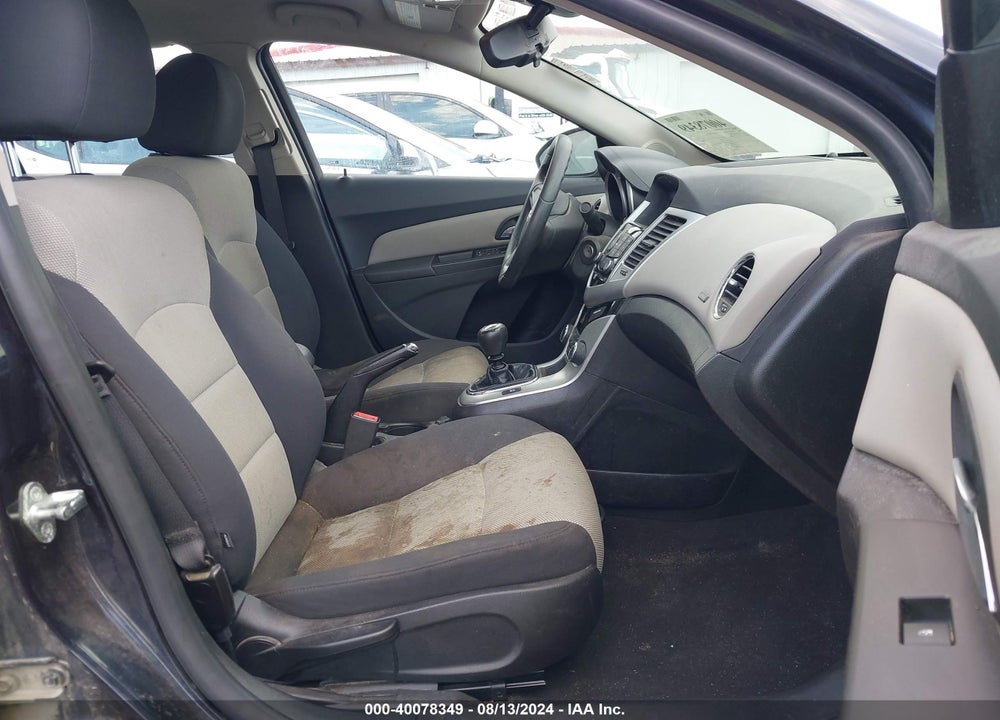 2016 CHEVROLET CRUZE LIMITED LS MANUAL VIN: 1G1PB5SH1G7184223