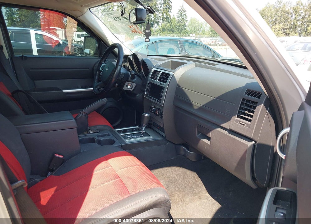 2008 DODGE NITRO SLT/RT VIN: 1D8GU58678W108165
