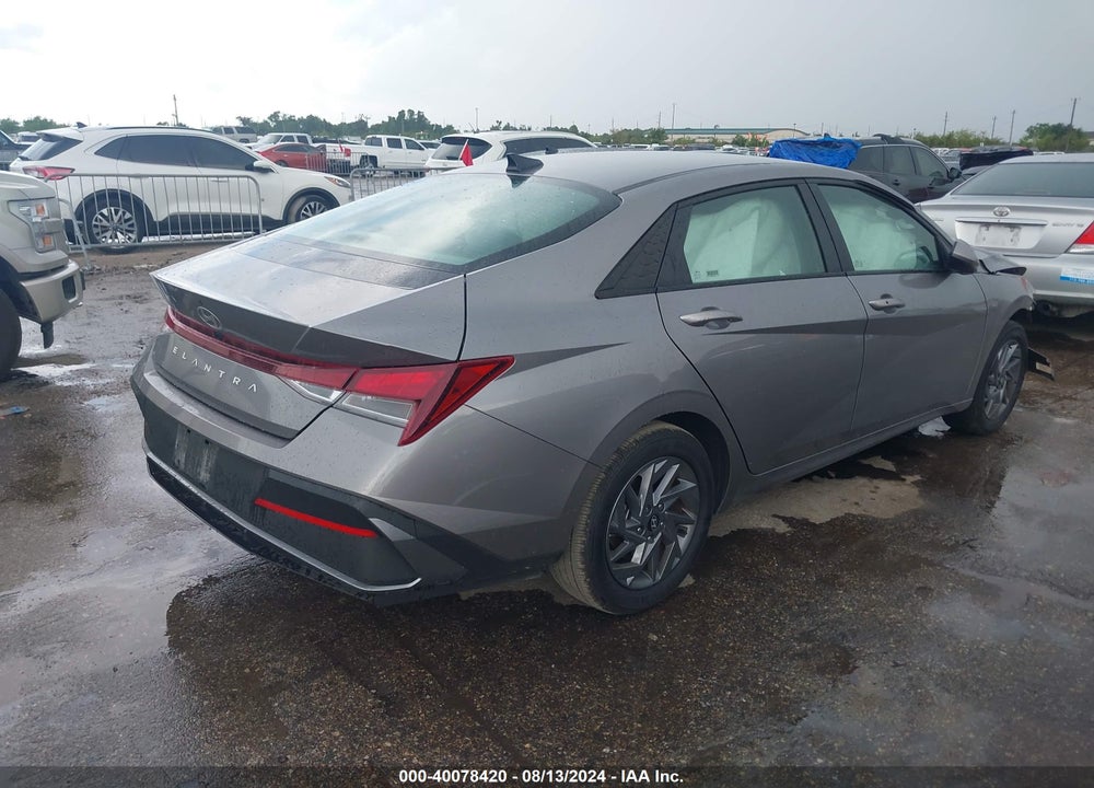 2024 HYUNDAI ELANTRA SEL VIN: KMHLM4DG8RU663155