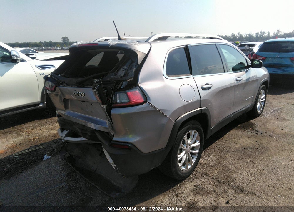 2019 JEEP CHEROKEE LATITUDE FWD VIN: 1C4PJLCB8KD114771
