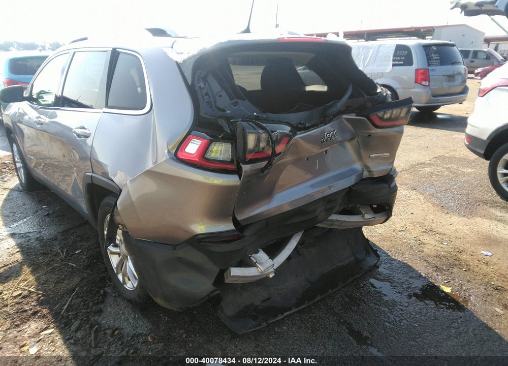 2019 JEEP CHEROKEE LATITUDE FWD VIN: 1C4PJLCB8KD114771