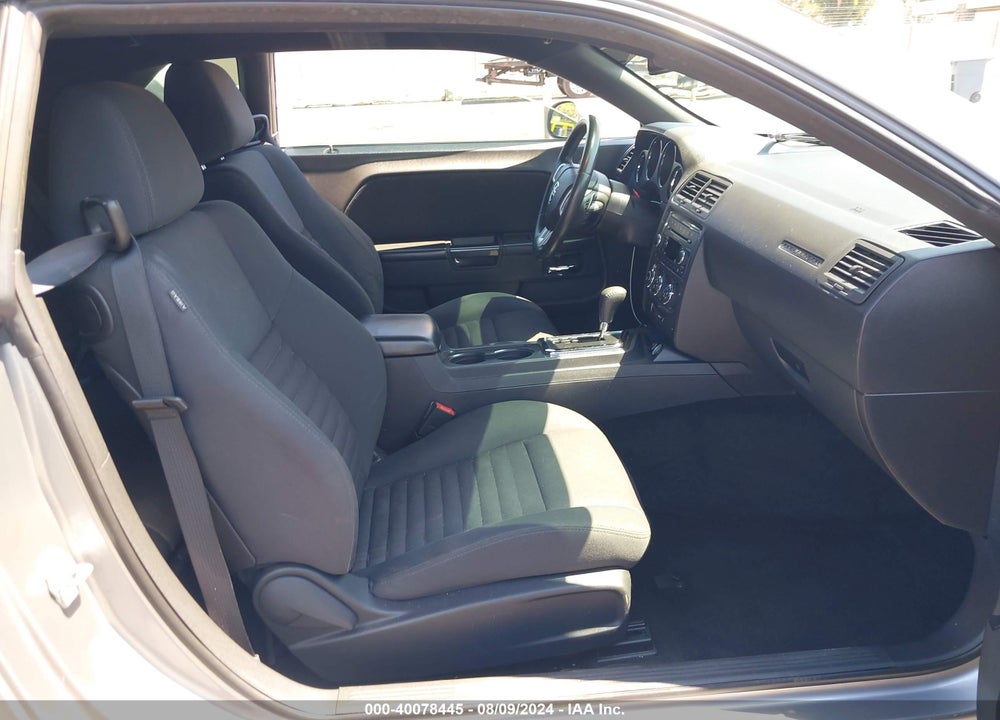 2013 DODGE CHALLENGER SXT VIN: 2C3CDYAG2DH611374