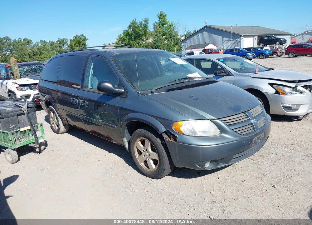 2007 DODGE GRAND CARAVAN SXT VIN: 2D4GP44L27R146442