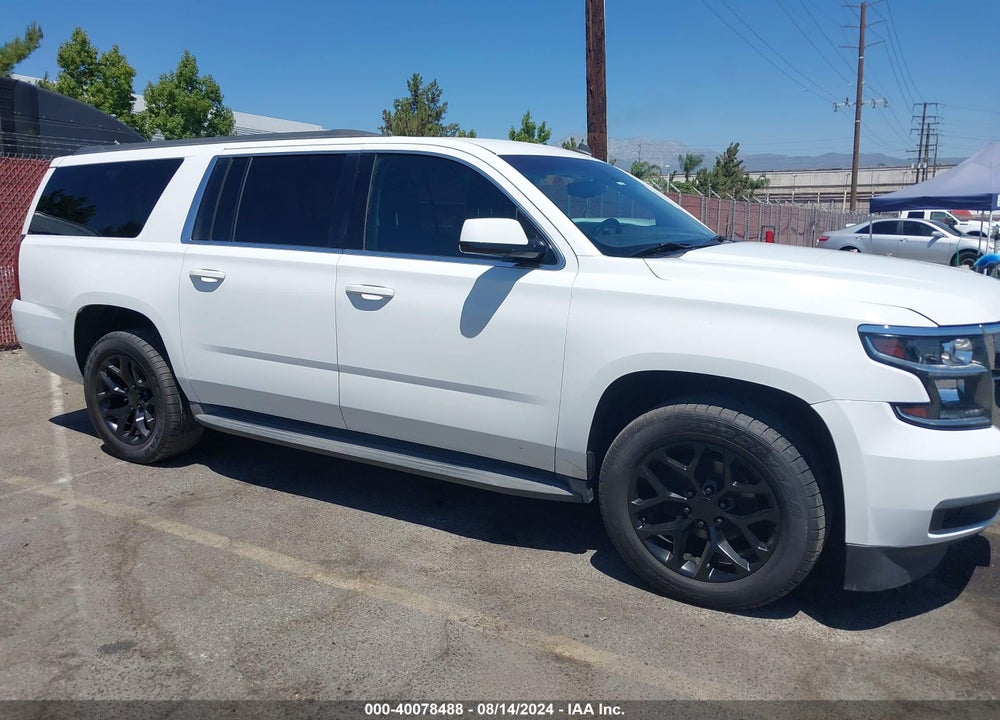 2015 CHEVROLET SUBURBAN 1500 LS VIN: 1GNSCHKC6FR182871