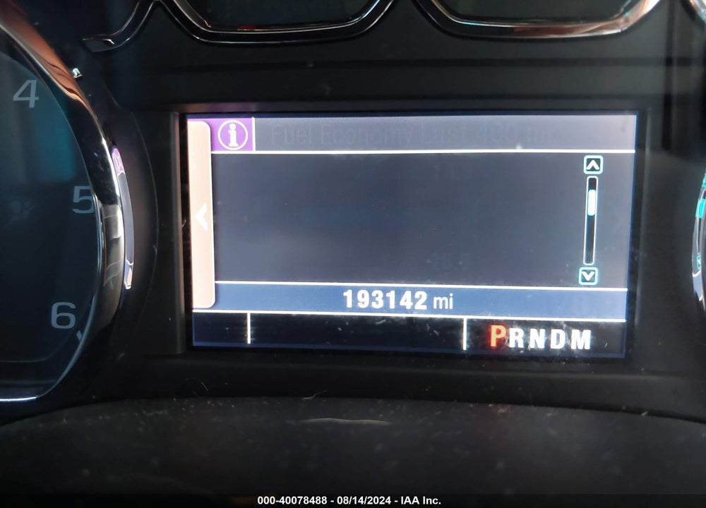 2015 CHEVROLET SUBURBAN 1500 LS VIN: 1GNSCHKC6FR182871