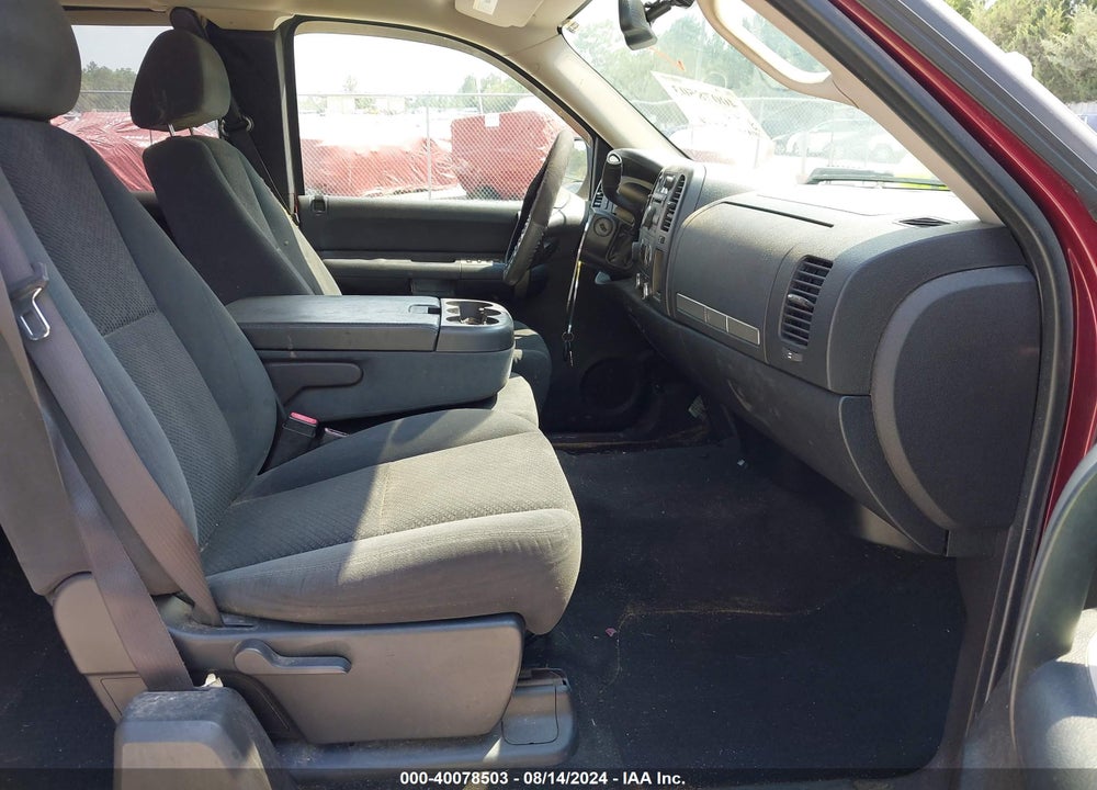 2007 CHEVROLET SILVERADO 1500 LT1 VIN: 2GCEK19J371666236
