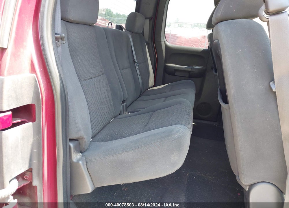 2007 CHEVROLET SILVERADO 1500 LT1 VIN: 2GCEK19J371666236