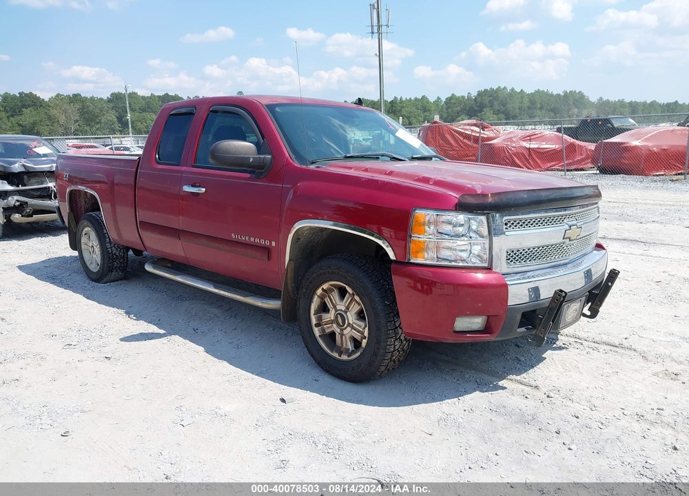2007 CHEVROLET SILVERADO 1500 LT1 VIN: 2GCEK19J371666236