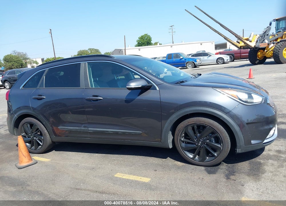 2018 KIA NIRO EX VIN: KNDCC3LC8J5150101