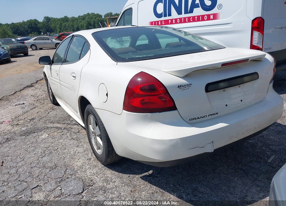 2006 PONTIAC GRAND PRIX VIN: 2G2WP552561247447