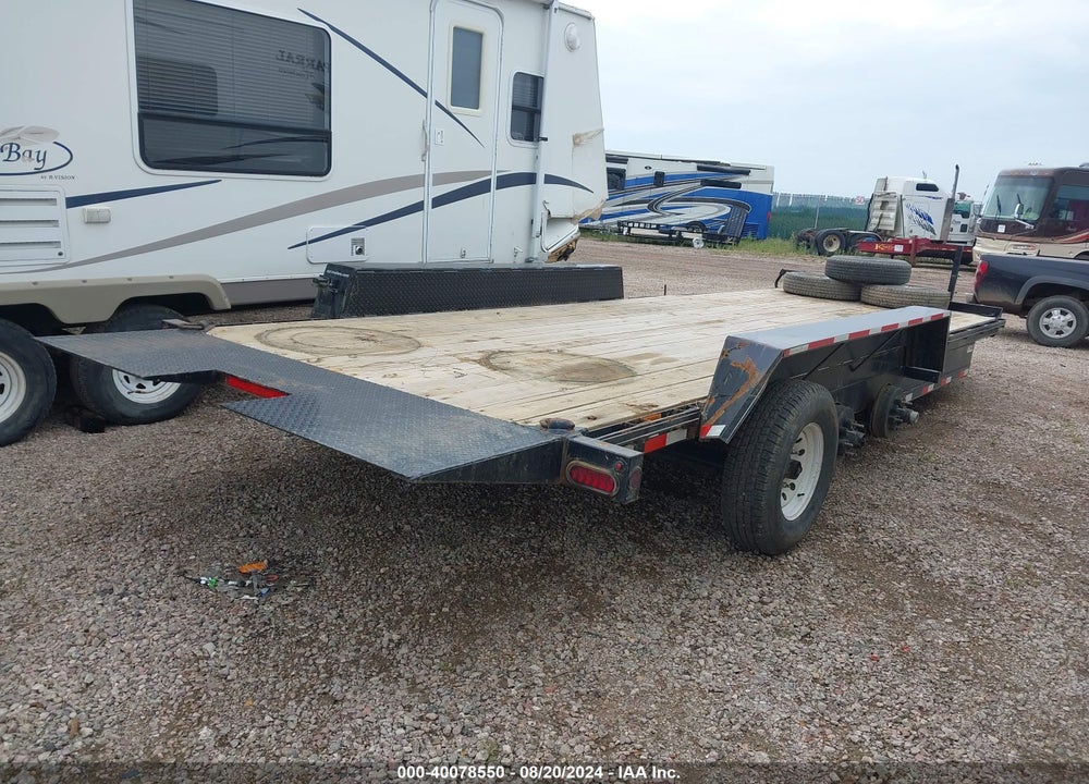 2022 TRAILER DELL RAPIDS CUSTOM VIN: 576BT2439N1039294