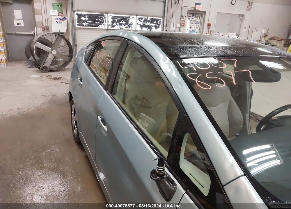 2015 TOYOTA PRIUS FOUR VIN: JTDKN3DU2F1973280