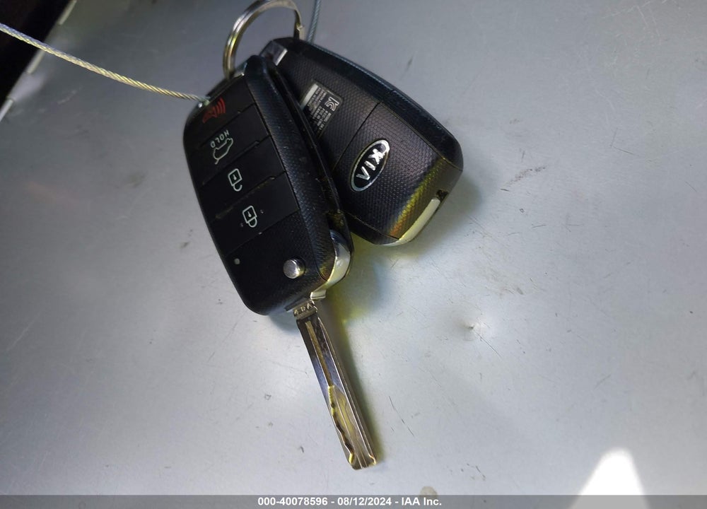 2014 KIA SOUL VIN: KNDJP3A5XE7073970