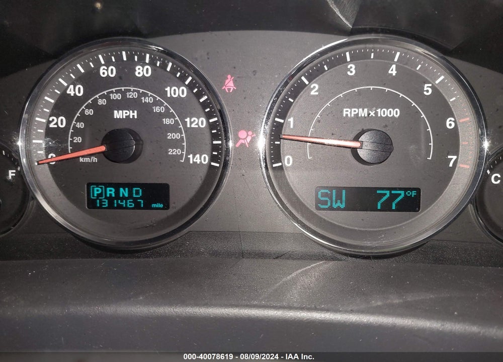2007 JEEP COMMANDER VIN: 1J8HG58207C587111