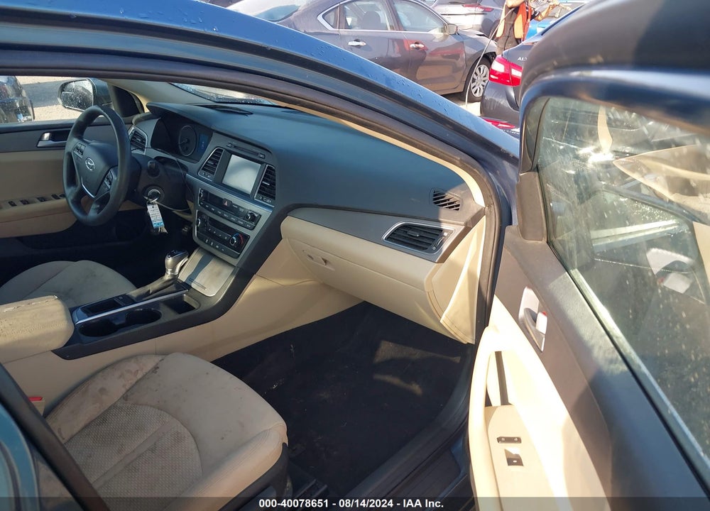 2017 HYUNDAI SONATA VIN: 5NPE24AF0HH545737