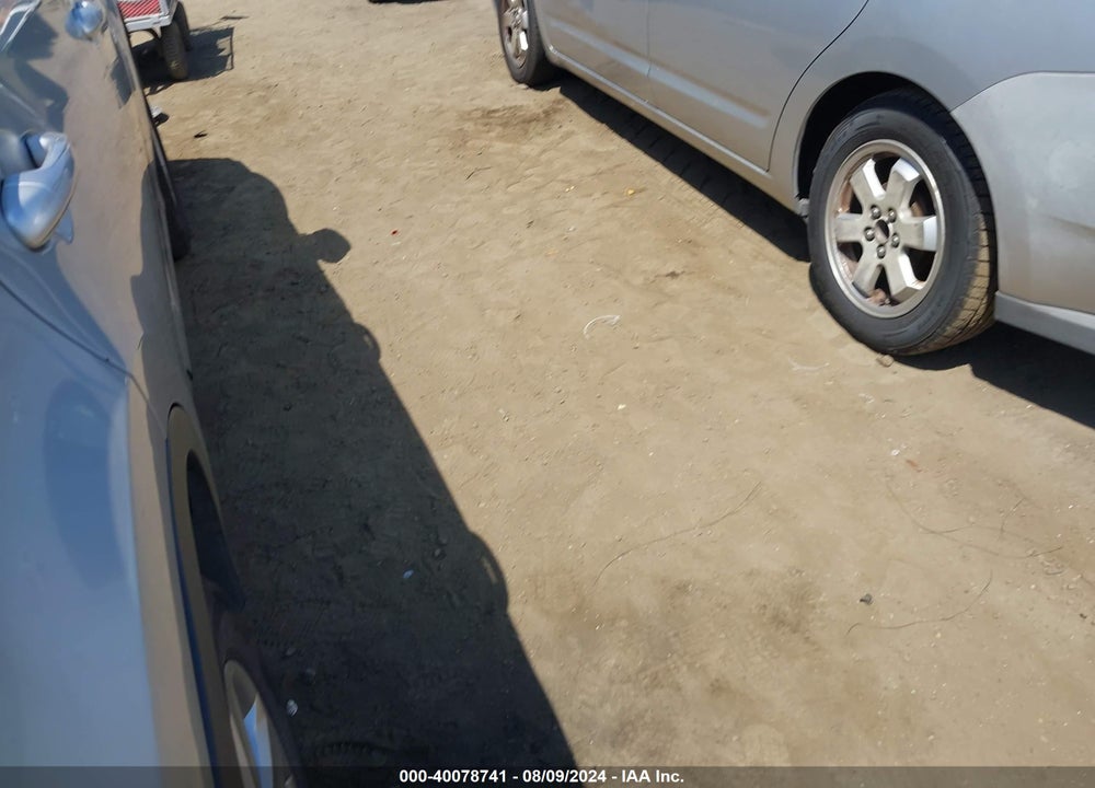 2006 TOYOTA PRIUS VIN: JTDKB20U567520647