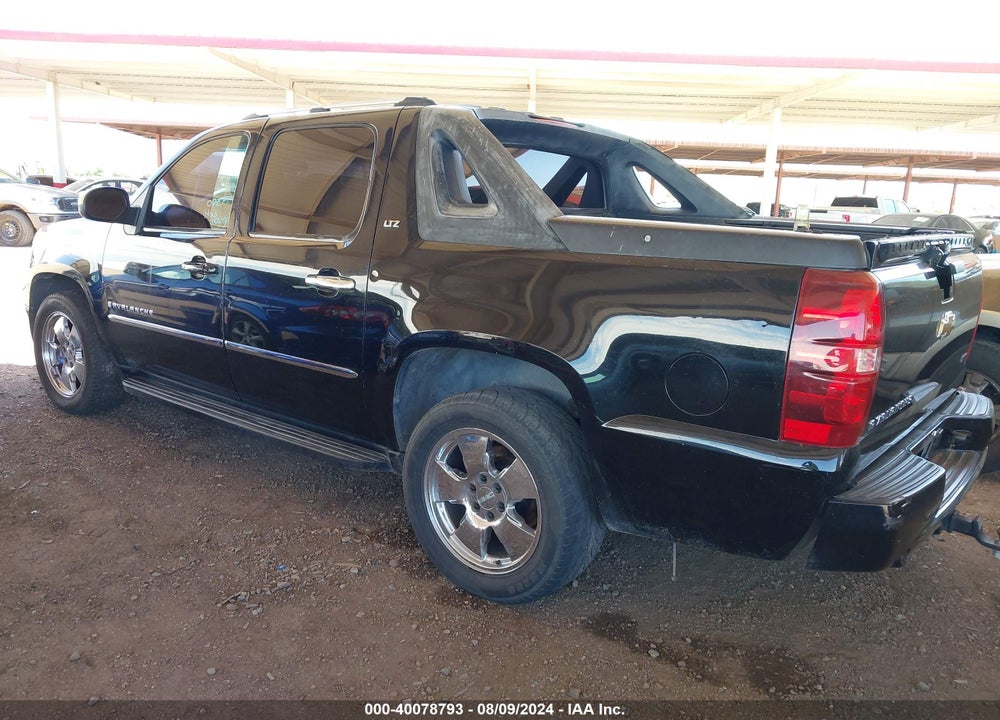 2007 CHEVROLET AVALANCHE 1500 LTZ VIN: 3GNFK12327G219668