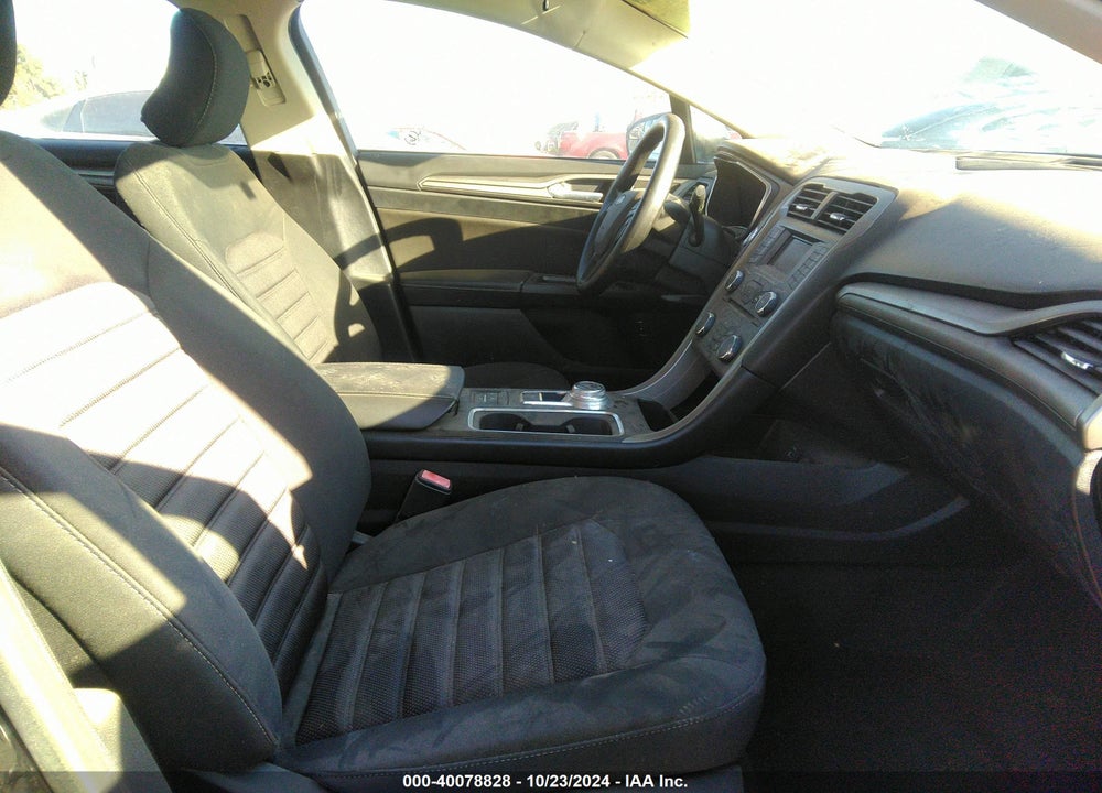 2017 FORD FUSION VIN: 3FA6P0LU7HR358573