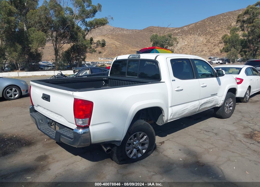 2017 TOYOTA TACOMA SR5 VIN: 5TFAX5GN2HX091600