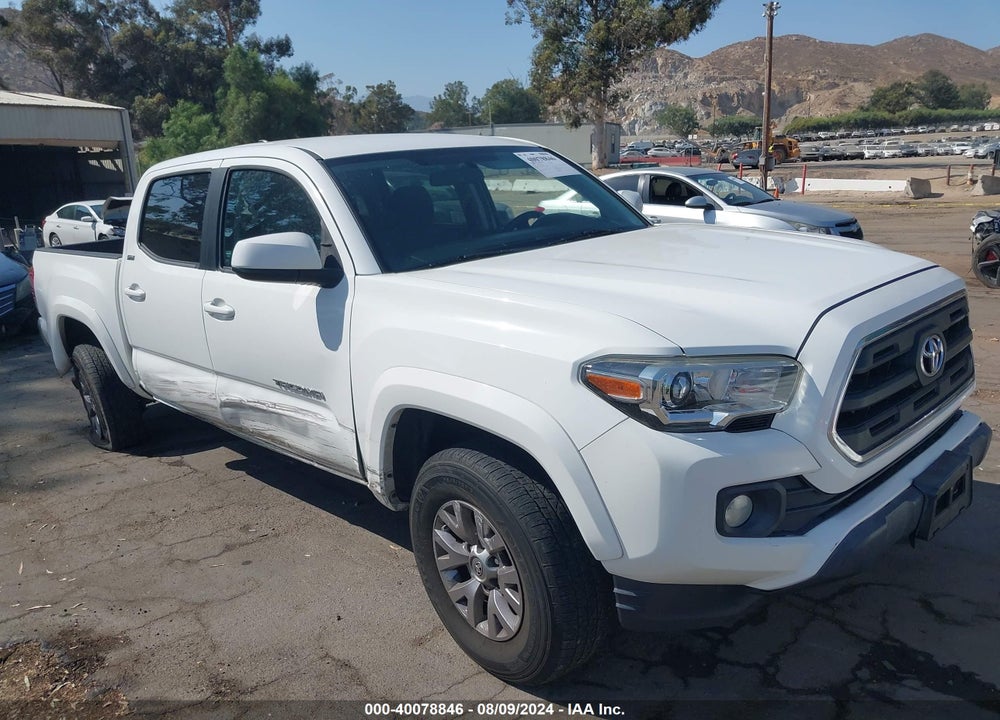 2017 TOYOTA TACOMA SR5 VIN: 5TFAX5GN2HX091600