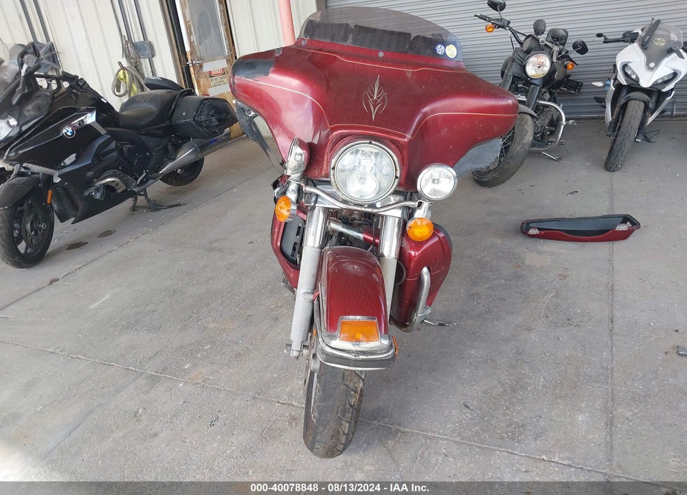 2009 HARLEY-DAVIDSON FLHTCU VIN: 1HD1FC4129Y613810