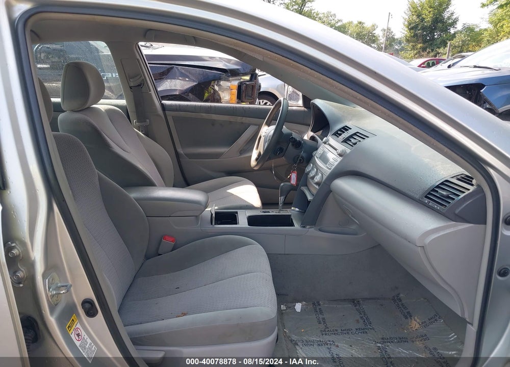 2011 TOYOTA CAMRY LE VIN: 4T1BF3EK2BU688285
