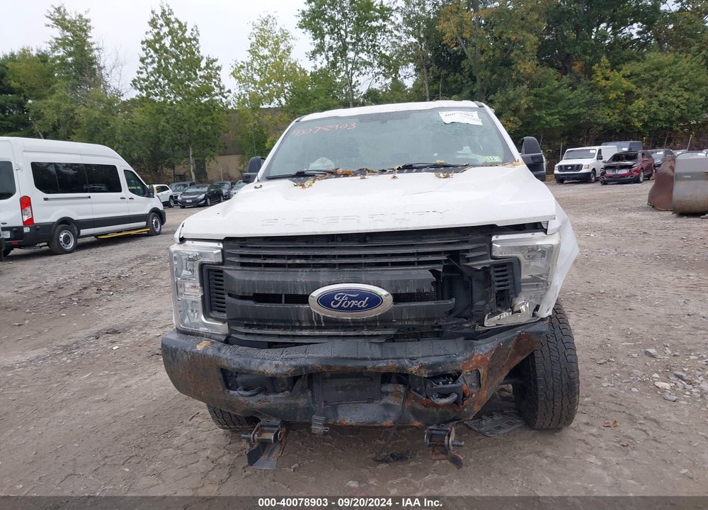 2017 FORD F-250 XL VIN: 1FT7X2B60HEC22883