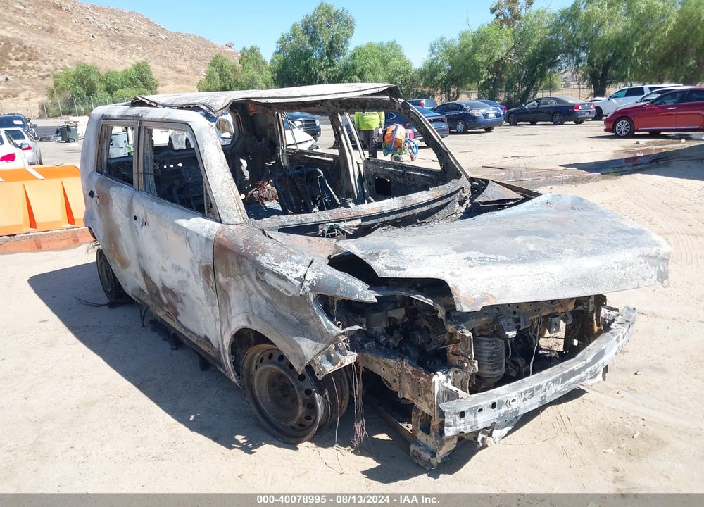 2011 SCION XB VIN: JTLZE4FE3B1125613