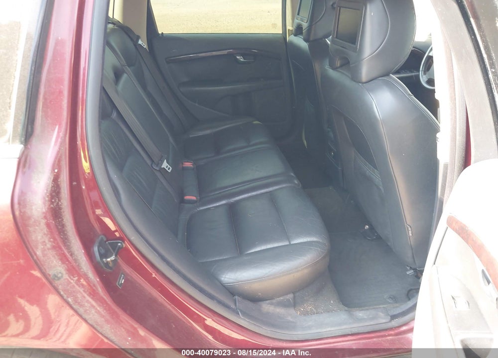 2008 VOLVO V70 3.2 VIN: YV1BW982981044189