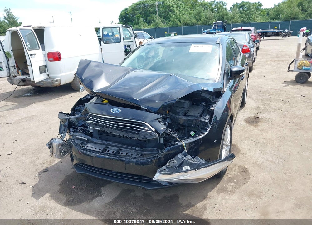2018 FORD FOCUS TITANIUM VIN: 1FADP3N22JL250080