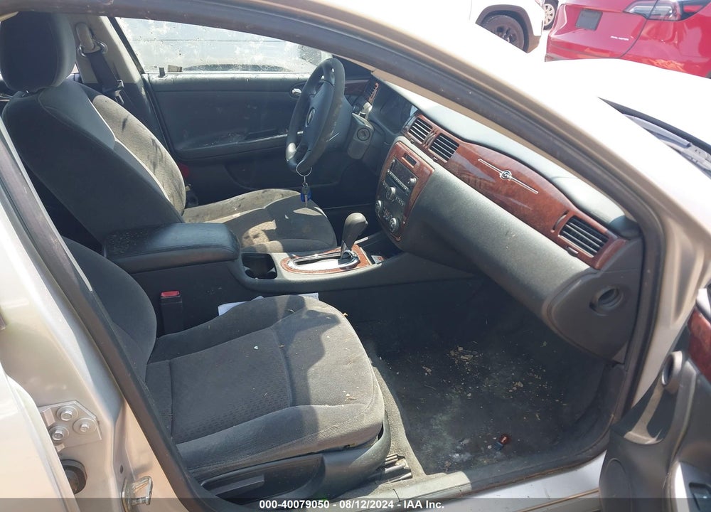2010 CHEVROLET IMPALA LS VIN: 2G1WA5EK6A1111505