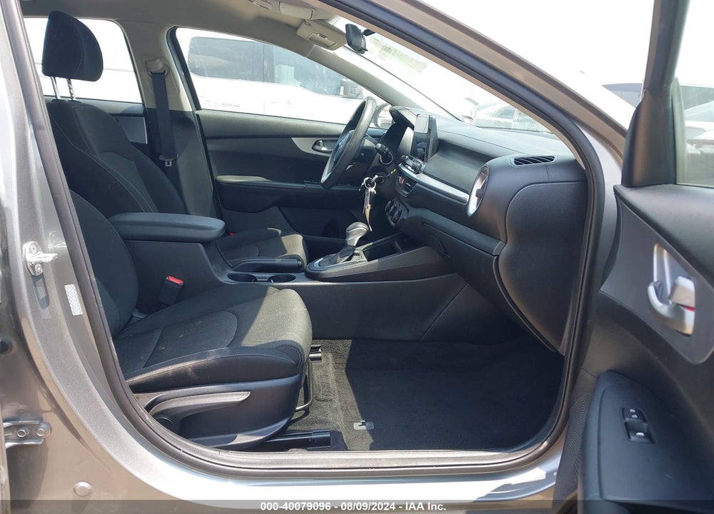 2022 KIA FORTE LXS VIN: 3KPF24AD9NE464528