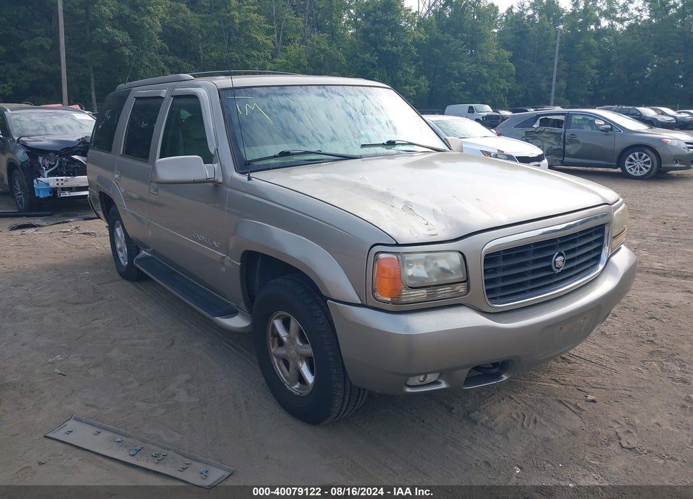 2000 CADILLAC ESCALADE STANDARD VIN: 1GYEK63R9YR230179