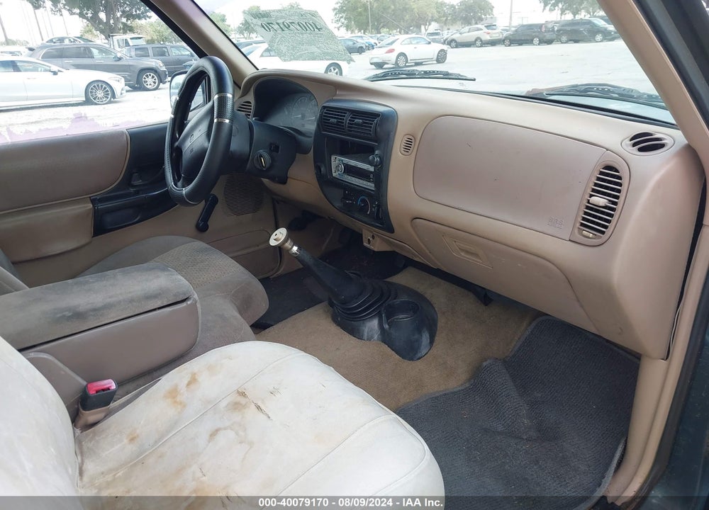 1998 MAZDA B2500 SE VIN: 4F4YR16C9WTM06177