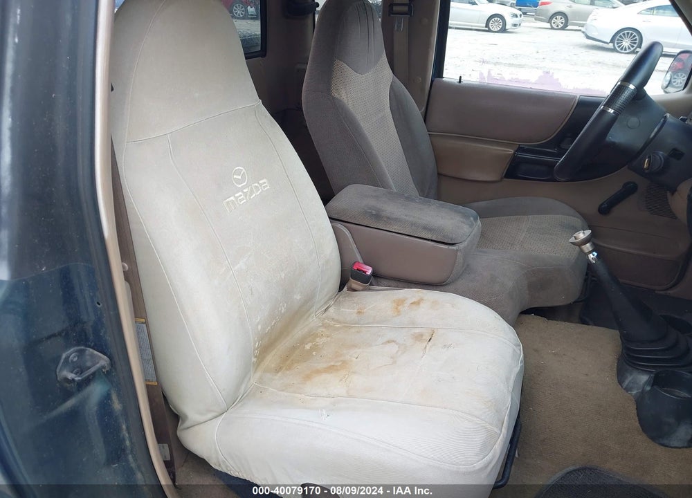 1998 MAZDA B2500 SE VIN: 4F4YR16C9WTM06177