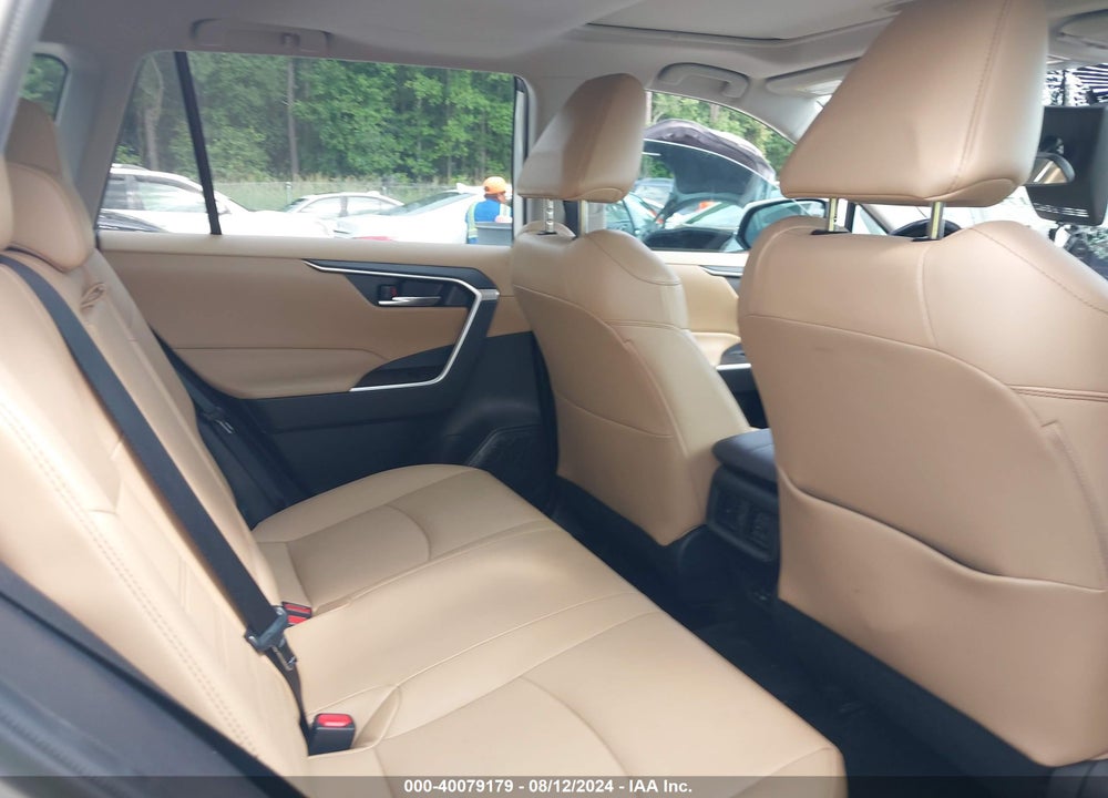 2022 TOYOTA RAV4 XLE PREMIUM VIN: 2T3C1RFV5NW214129