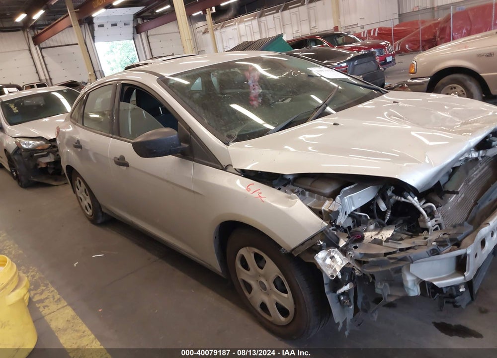 2015 FORD FOCUS S VIN: 1FADP3E27FL326108