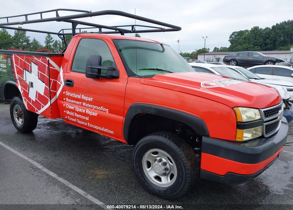 2006 CHEVROLET SILVERADO 2500HD WORK TRUCK VIN: 1GBHC24U86E110975