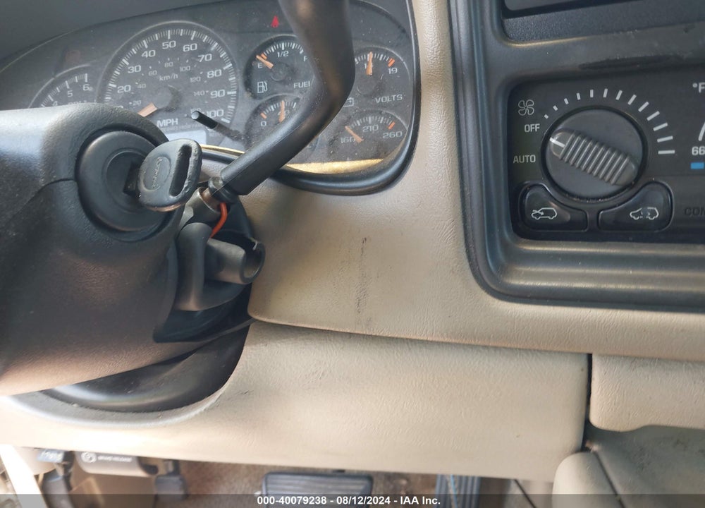 2002 GMC YUKON XL 1500 SLT VIN: 1GKEC16Z52R280736