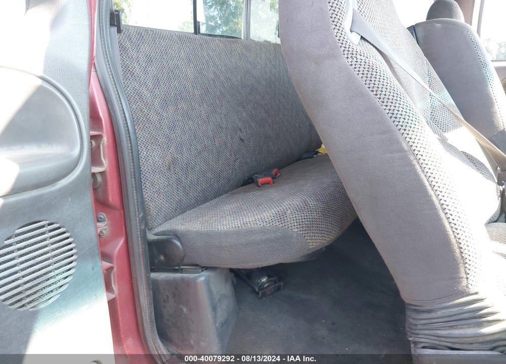 1999 DODGE RAM 2500 ST VIN: 3B7KF2366XG196938