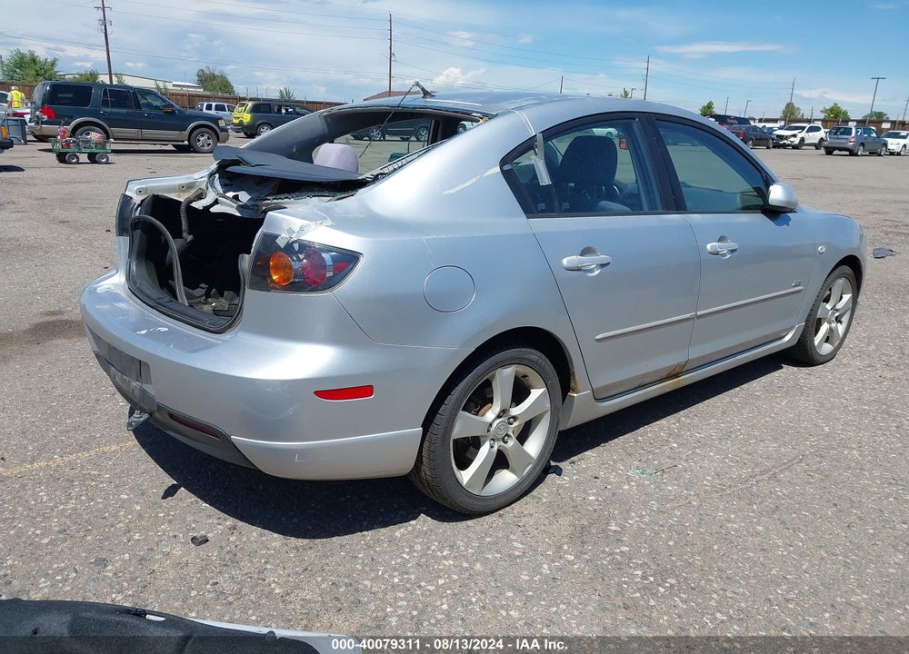 2004 MAZDA 3 S VIN: JM1BK323441213237