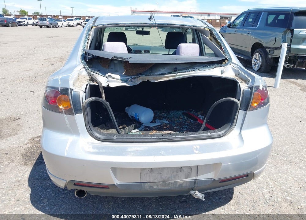 2004 MAZDA 3 S VIN: JM1BK323441213237