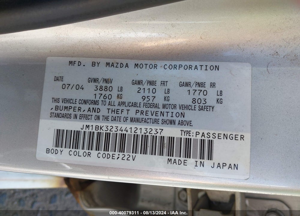 2004 MAZDA 3 S VIN: JM1BK323441213237
