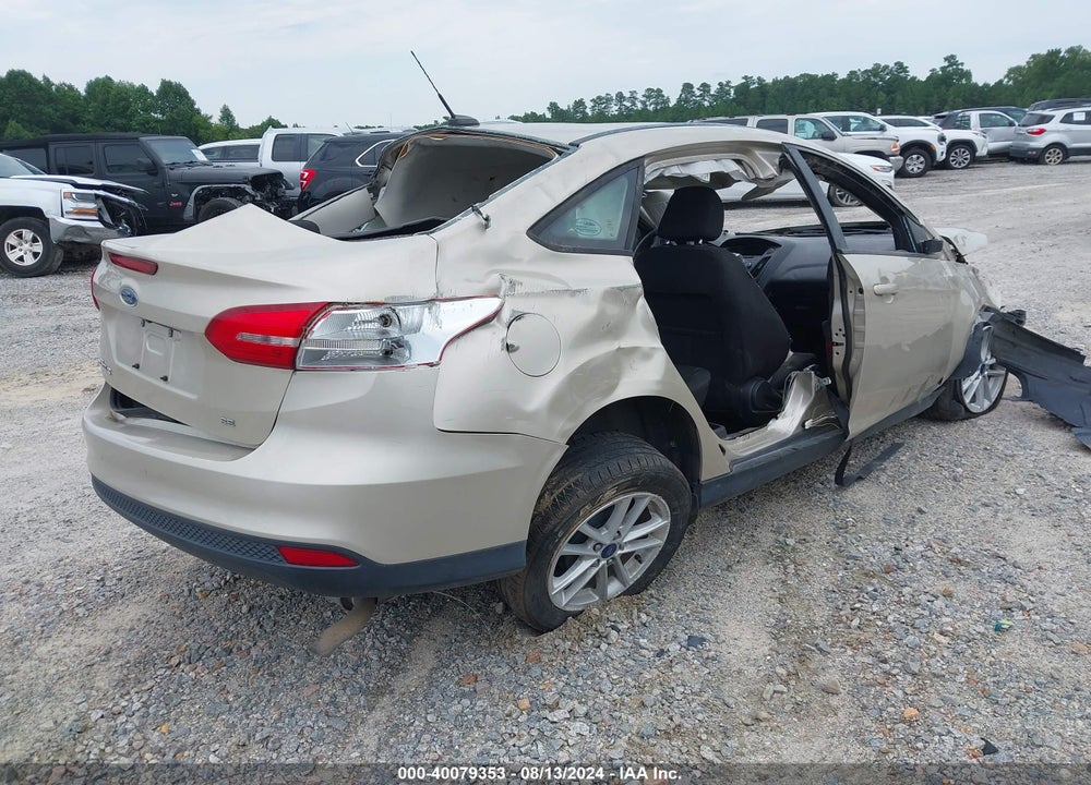 2017 FORD FOCUS SE VIN: 1FADP3F24HL304908