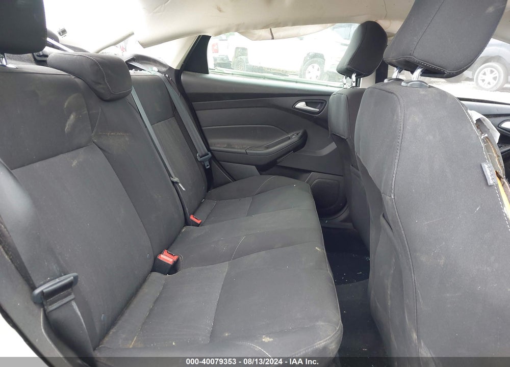 2017 FORD FOCUS SE VIN: 1FADP3F24HL304908