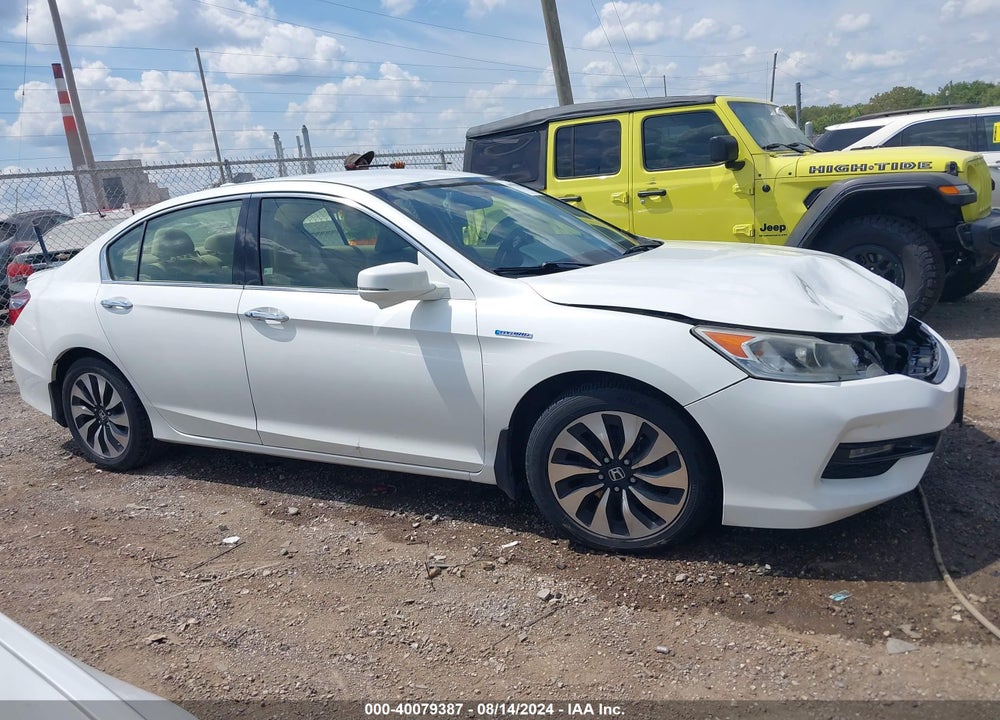 2017 HONDA ACCORD HYBRID VIN: JHMCR6F35HC023595