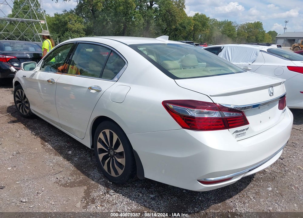 2017 HONDA ACCORD HYBRID VIN: JHMCR6F35HC023595