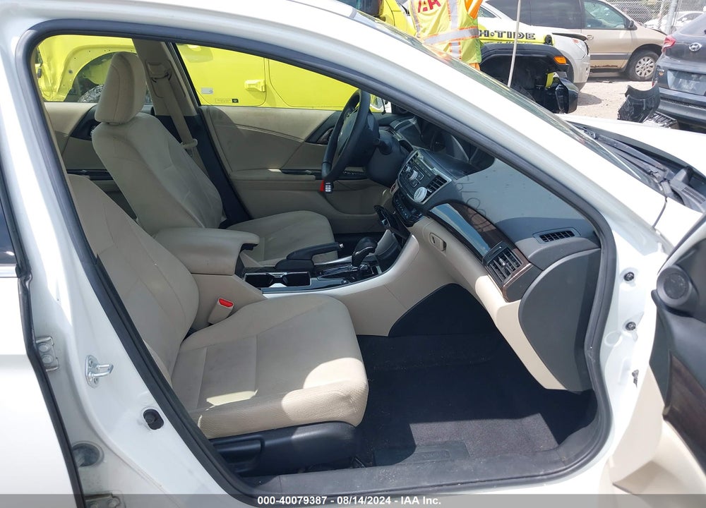 2017 HONDA ACCORD HYBRID VIN: JHMCR6F35HC023595