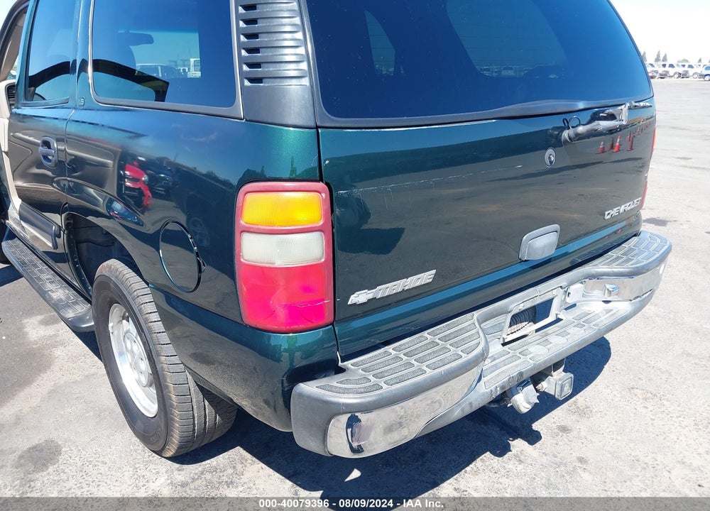 2001 CHEVROLET TAHOE LS VIN: 1GNEK13T71J183217